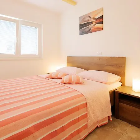 Sonja Apartamento Šilo